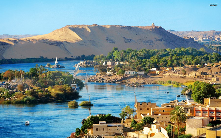 Aswan | LAT.40