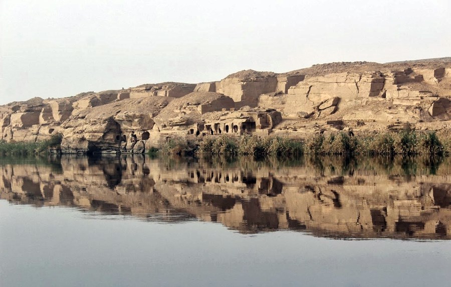 Gebel el-Silsila | LAT.40