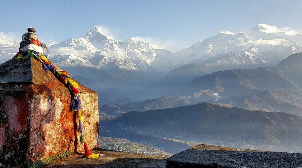 Semana Santa en Nepal diseñado por LAT.40