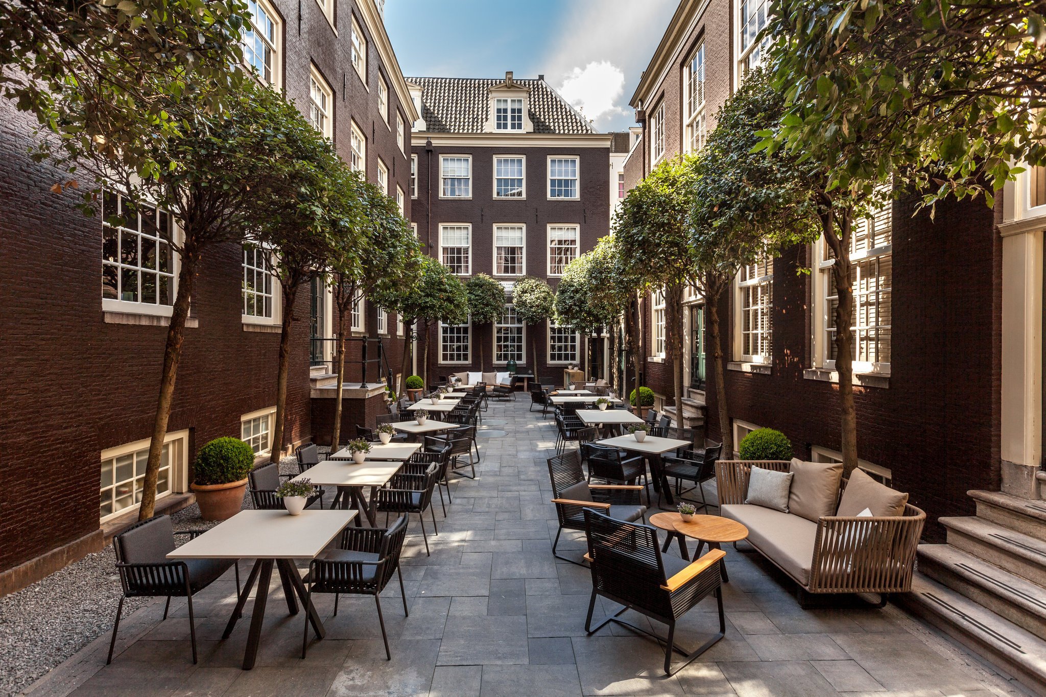 The Dylan Amsterdam en su destino