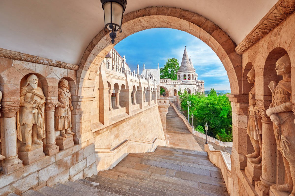 Budapest | LAT.40