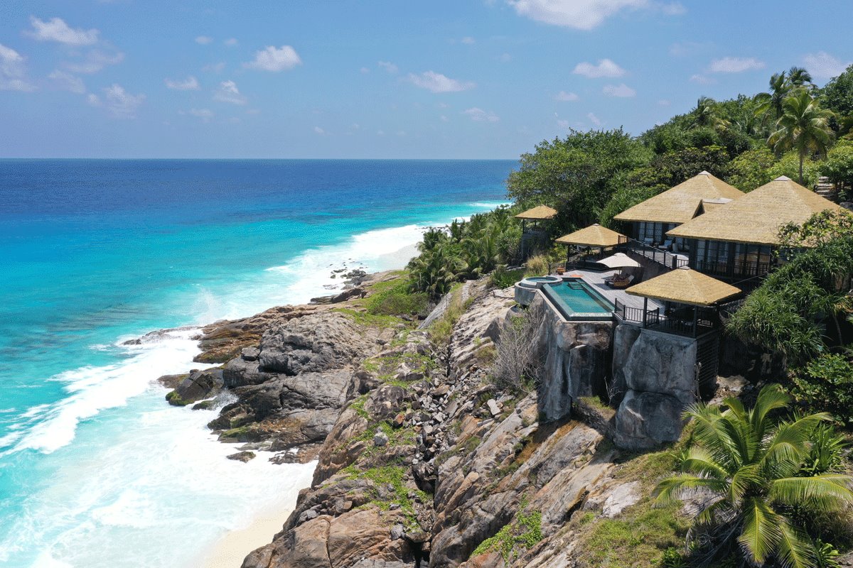 Fregate Private Island Resort | LAT.40