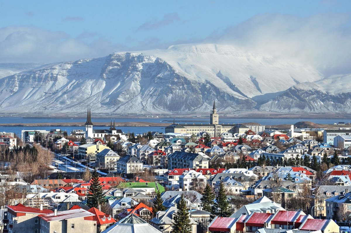 Reykjavik | LAT.40