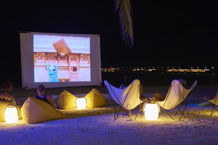 The Standard, Huruvalhi Maldives en Raa Atoll