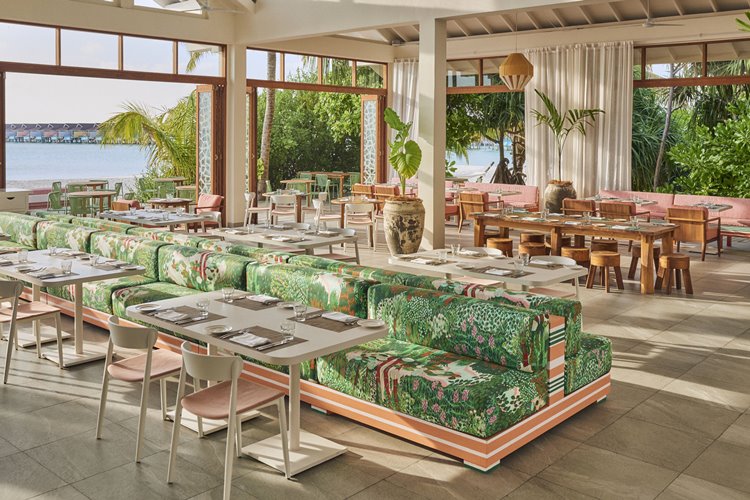 The Standard, Huruvalhi Maldives en Raa Atoll