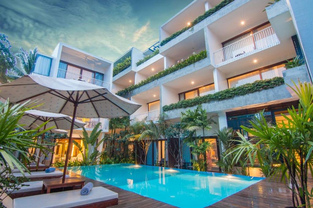 Apsara Residence Hotel en su destino
