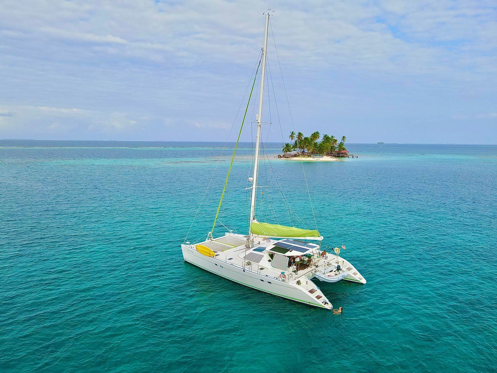 Lagoon 55 Catamaran en San Blas Islands