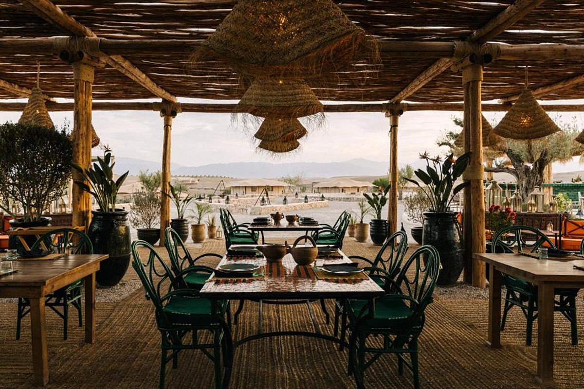 Caravan by Habitas  en Alula