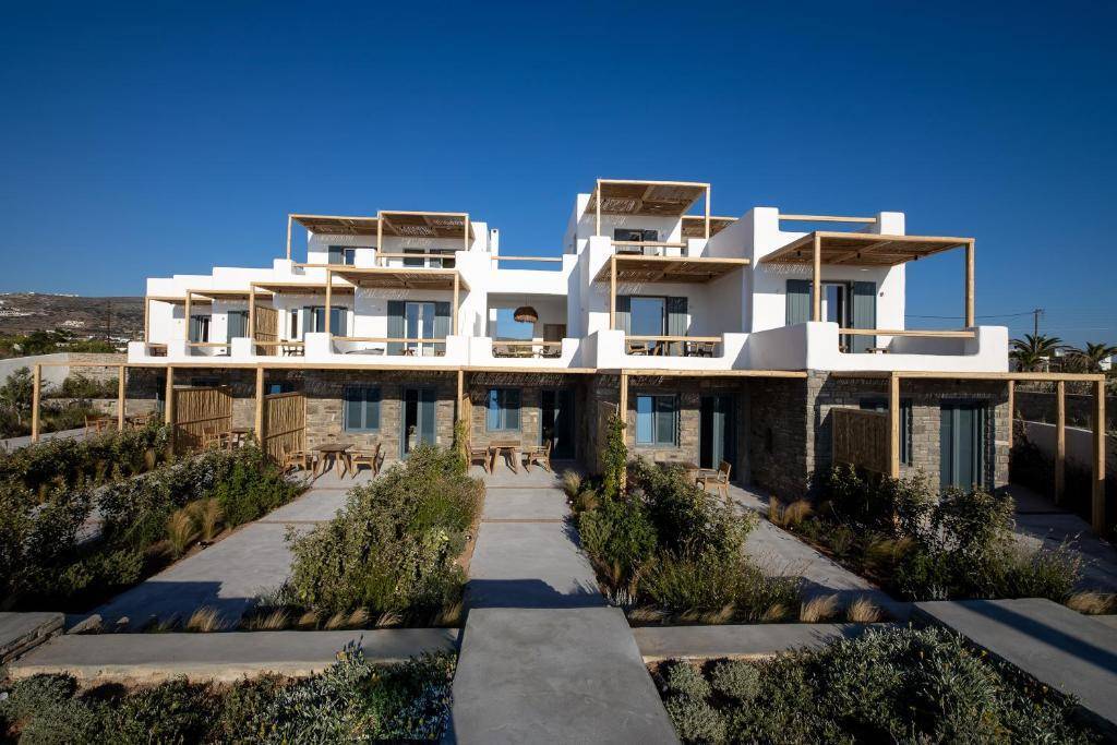 Seesoo Paros Beachfront Resort  en Paros