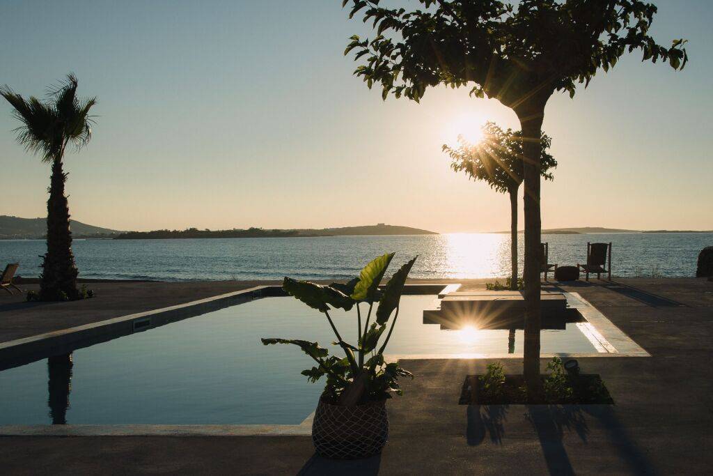 Seesoo Paros Beachfront Resort  en Paros