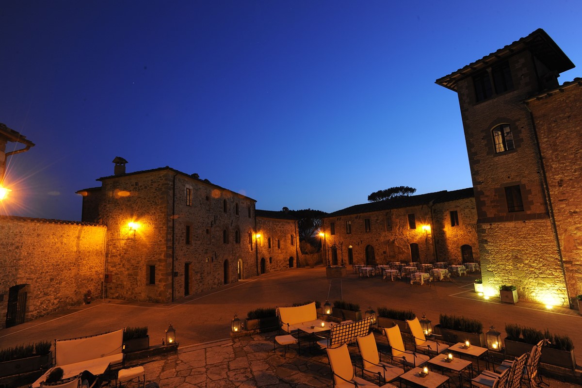 Castel Monastero en Toscana