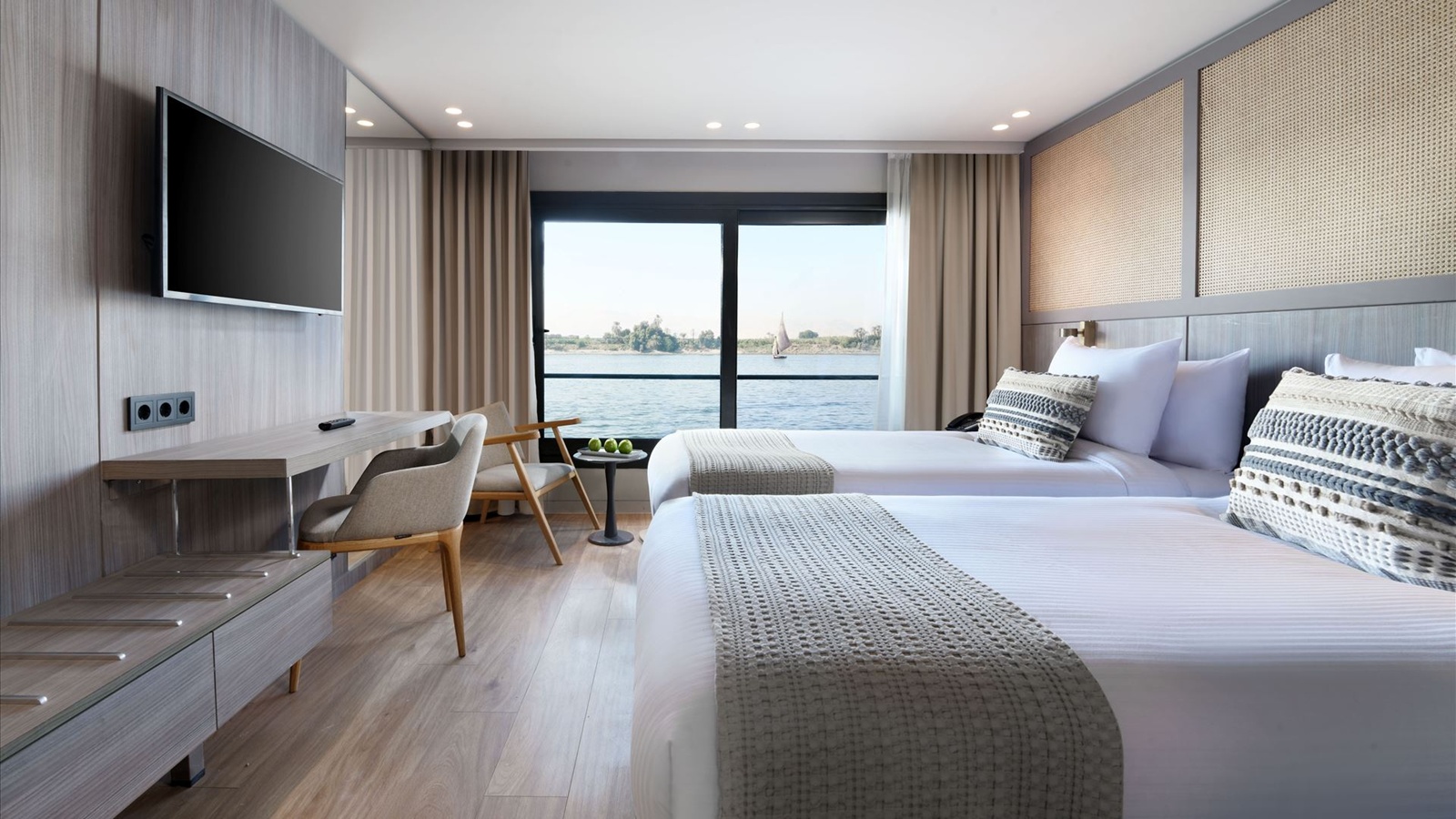 Historia Nile Cruise en Luxor