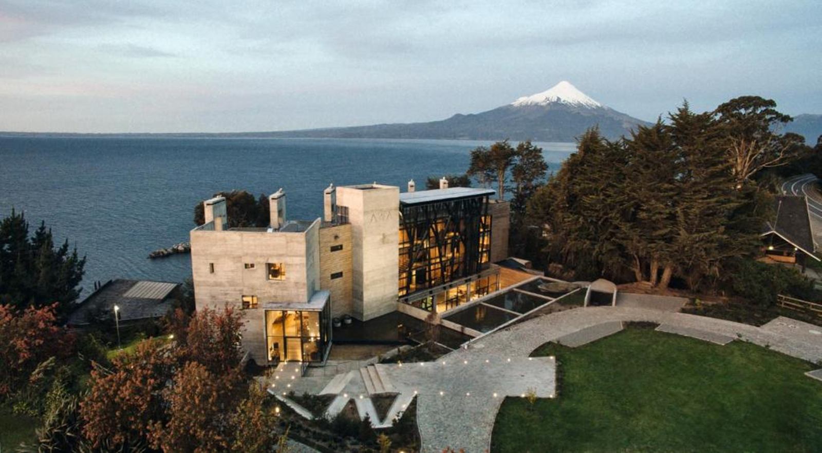 Hotel AWA en Puerto Varas