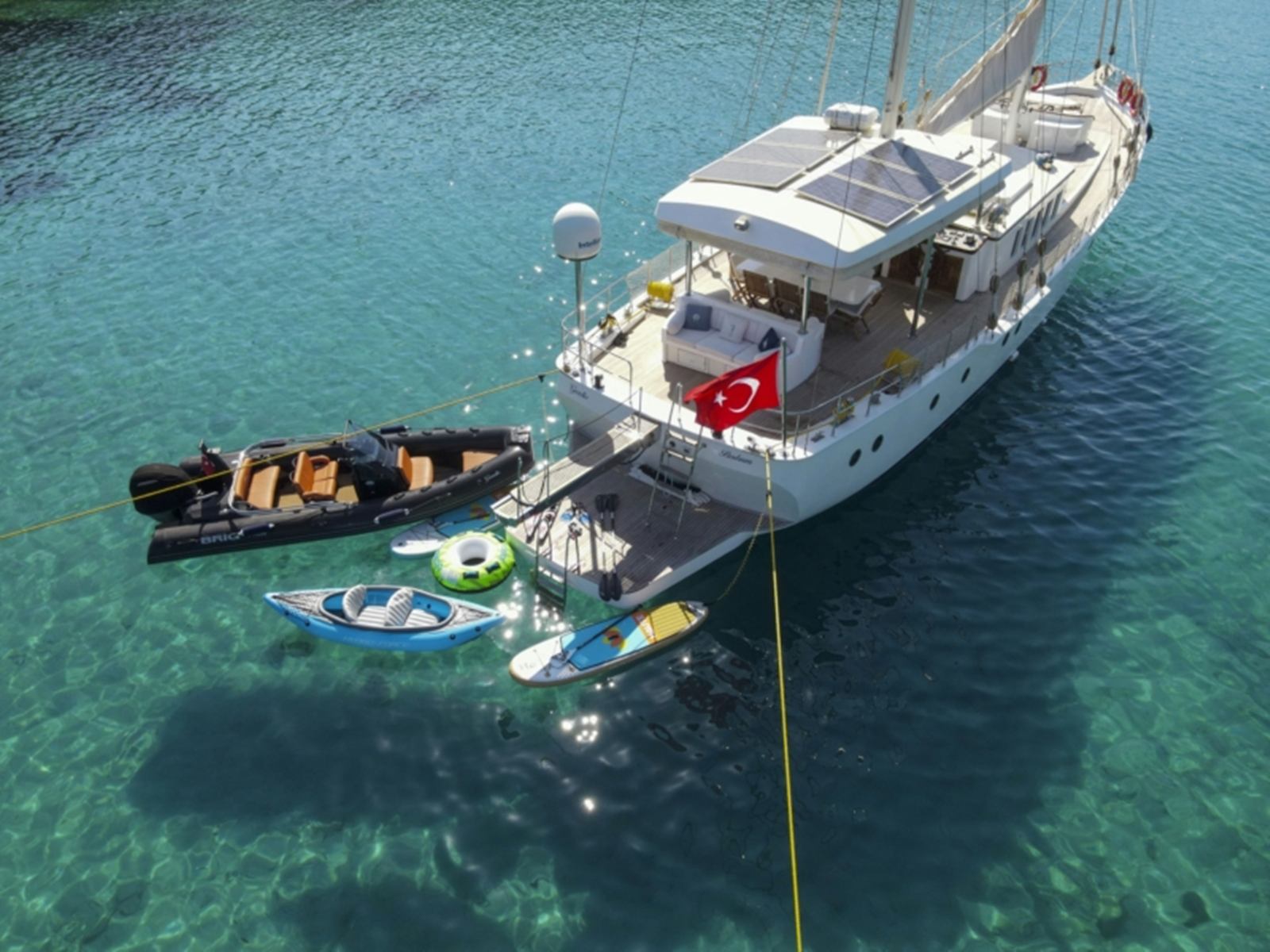 Goleta Gazella en Turkey