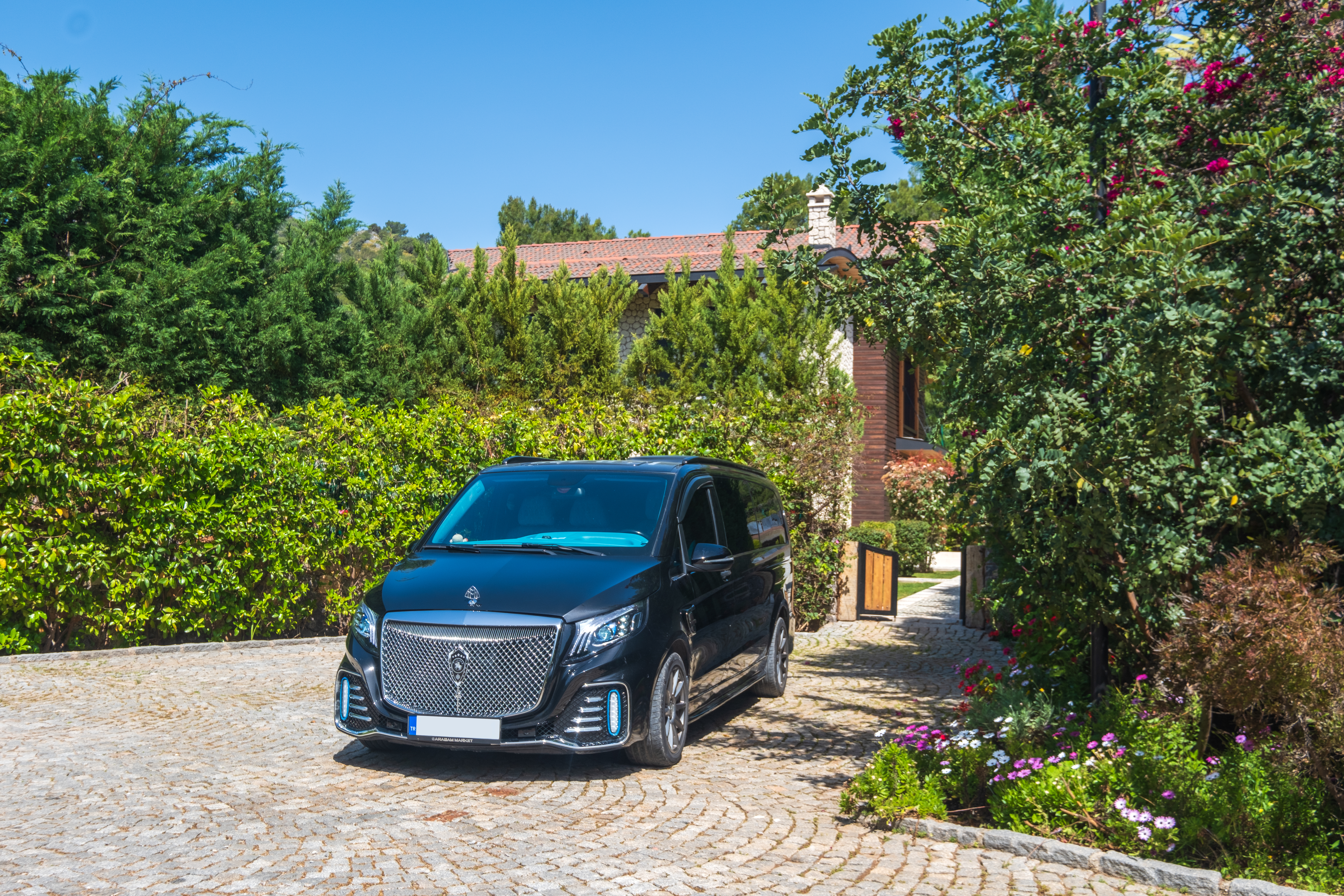 Gokce gemile luxury arrival private transfer