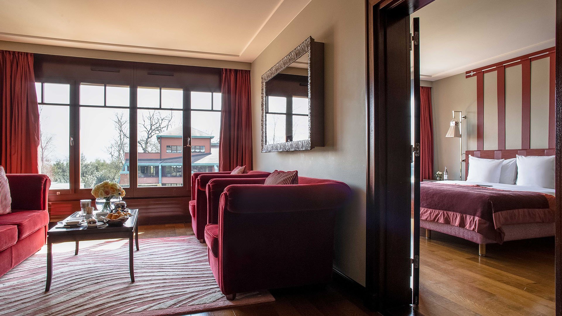 Suite executive
