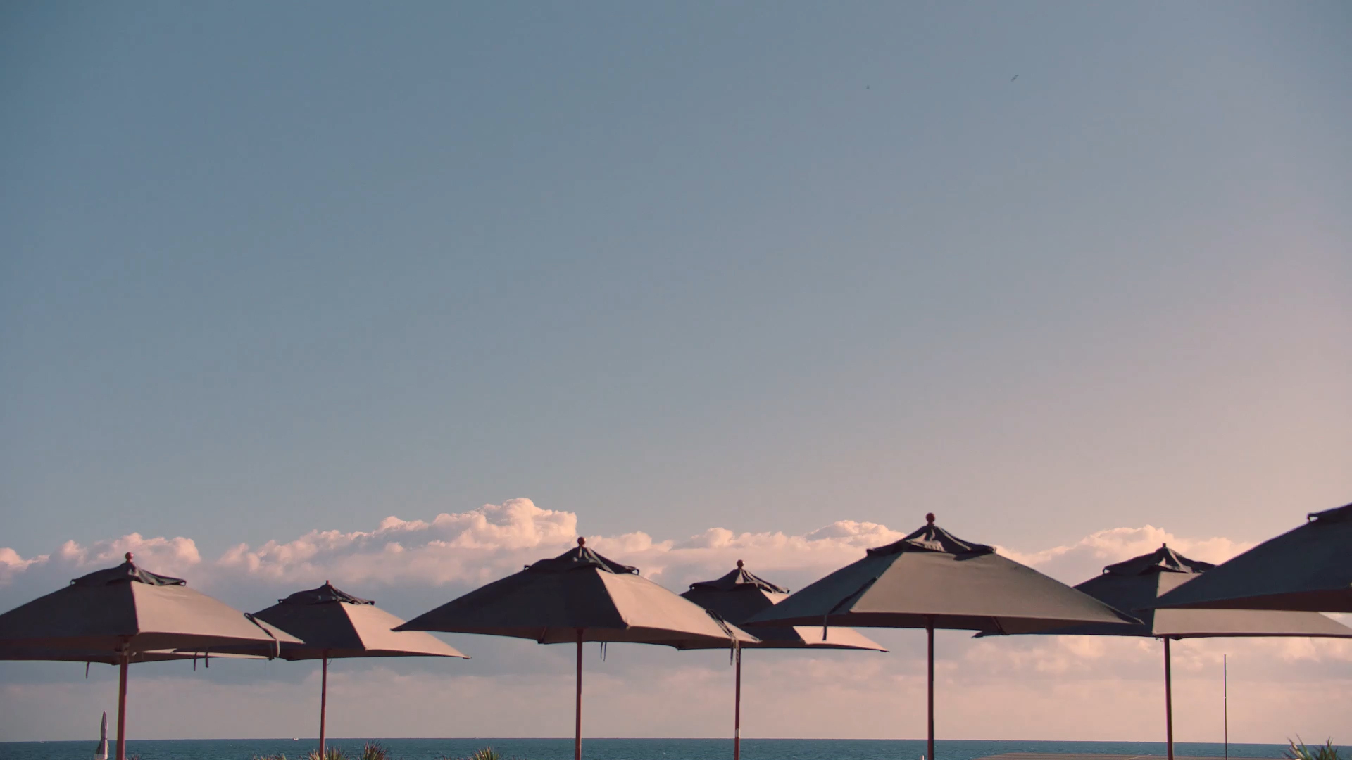 Beachclub landing 03