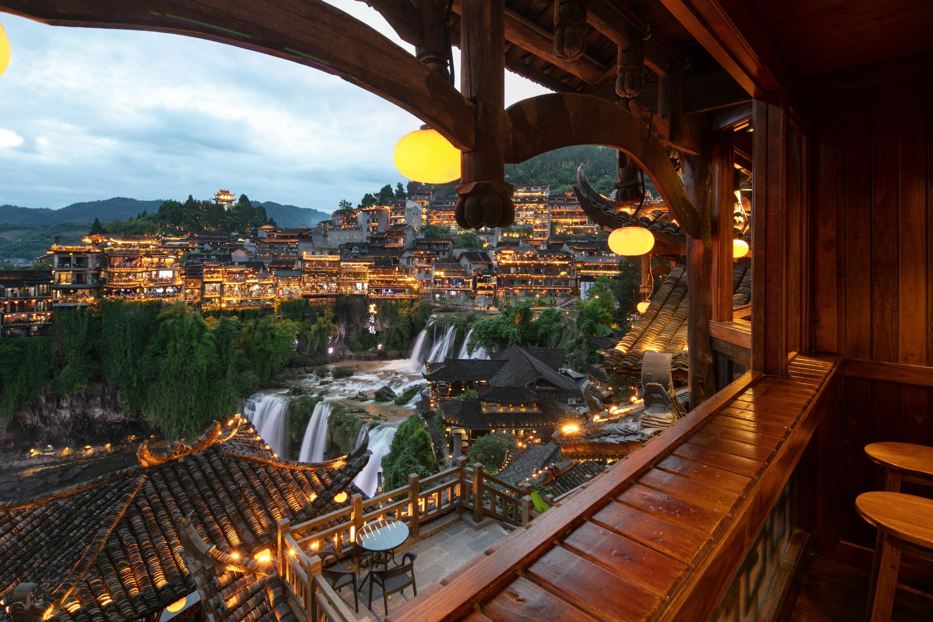 Furong Ancient Town | LAT.40