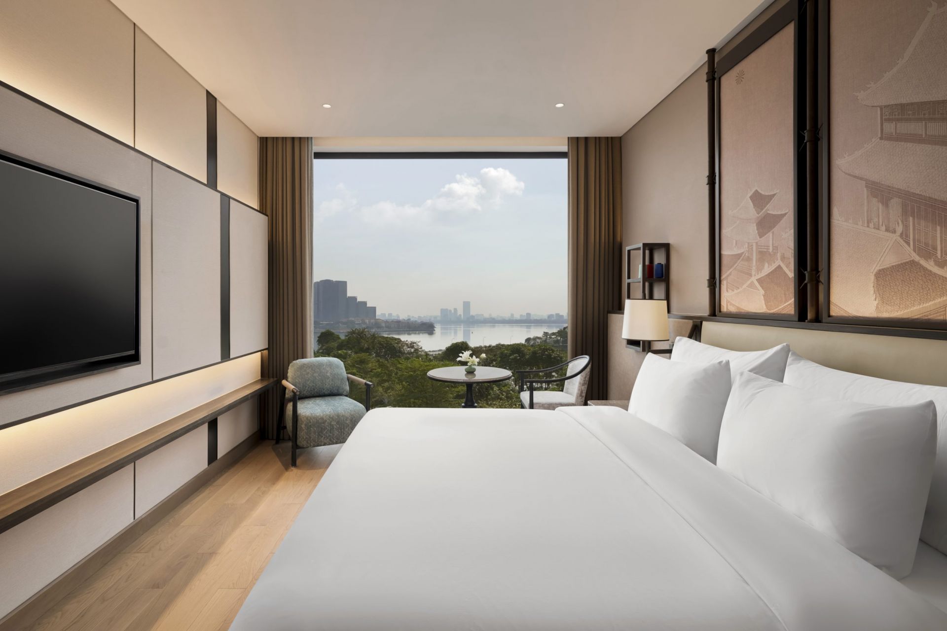 Dusit le palais tu hoa hanoi accommodation superior one king cityview