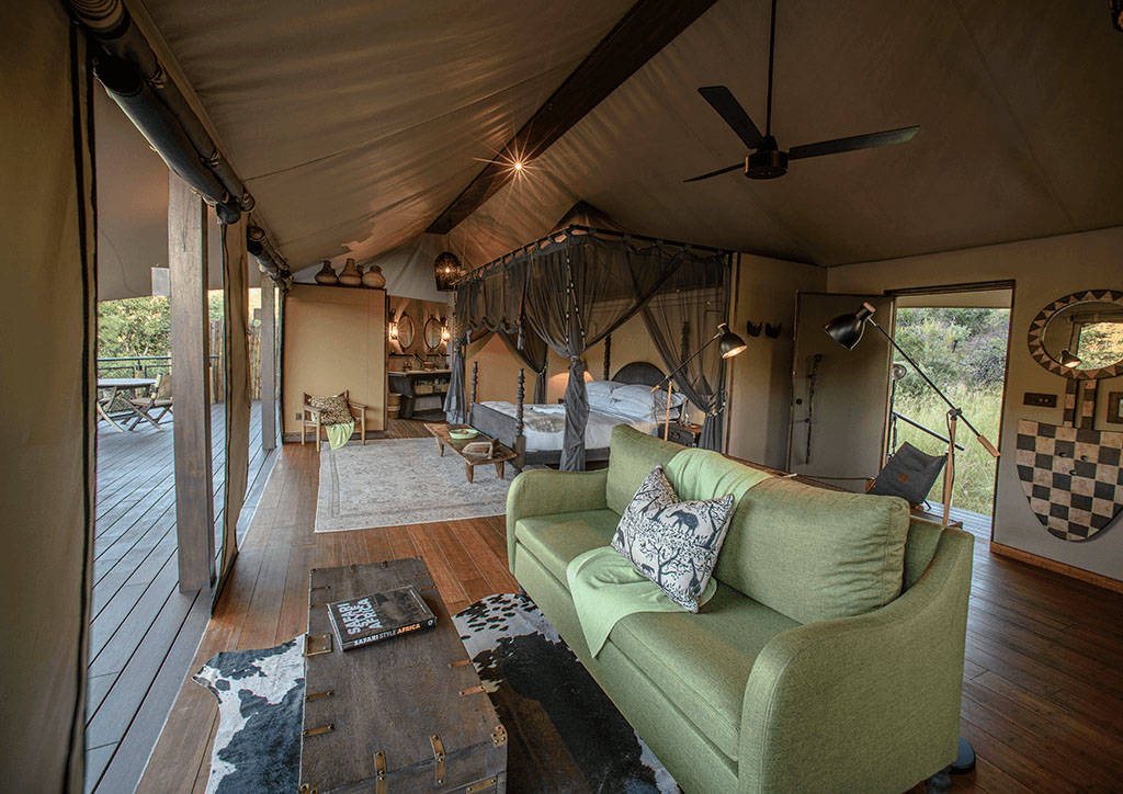 Romance tent 2