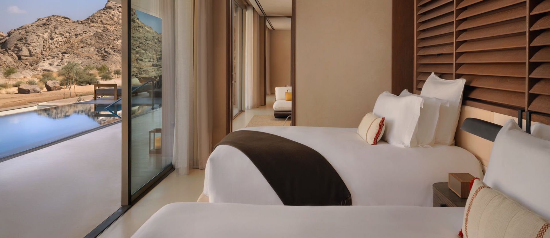 Desert Rock Resort en mar rojo