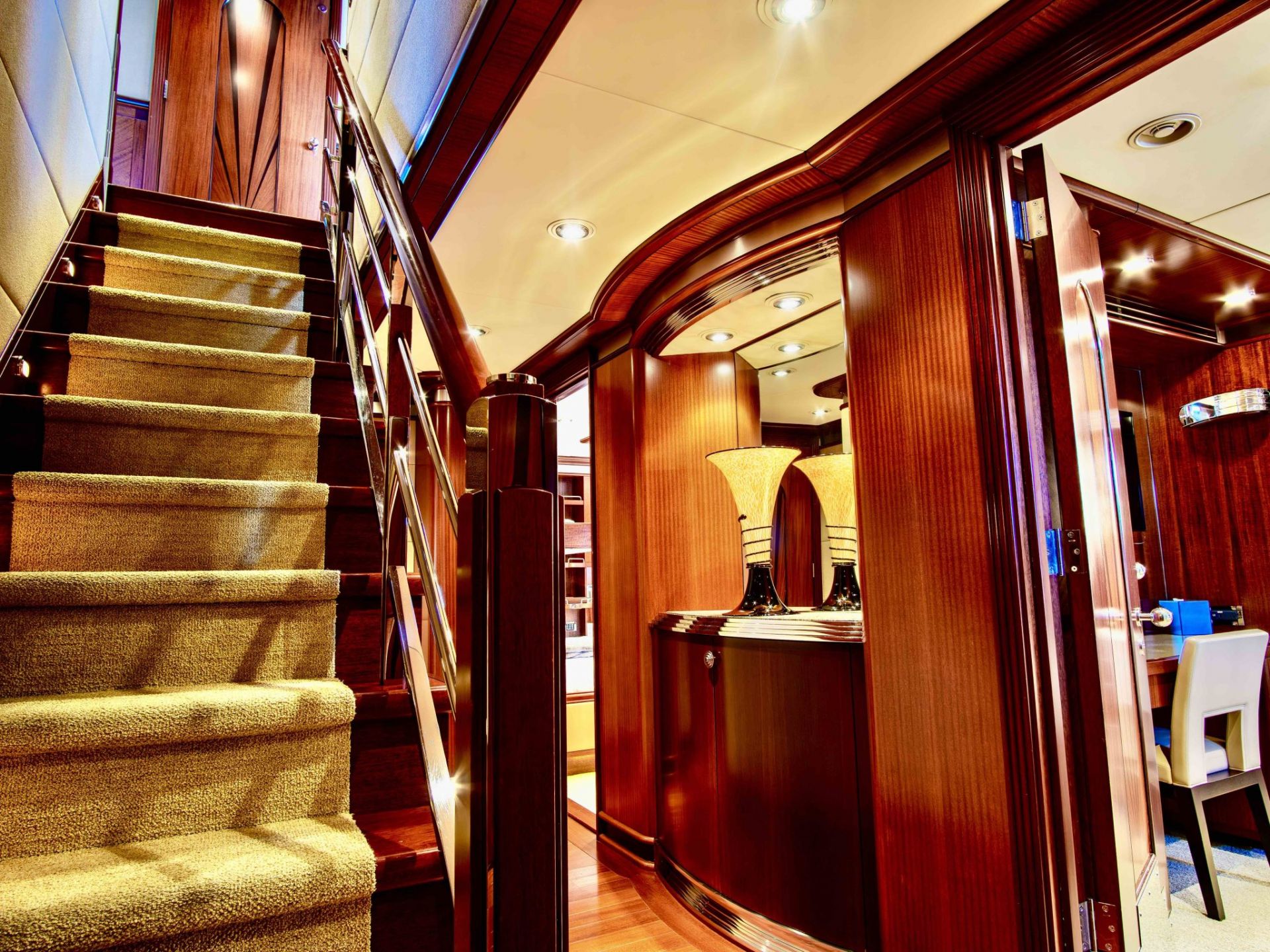 M/Y Triton en Canada